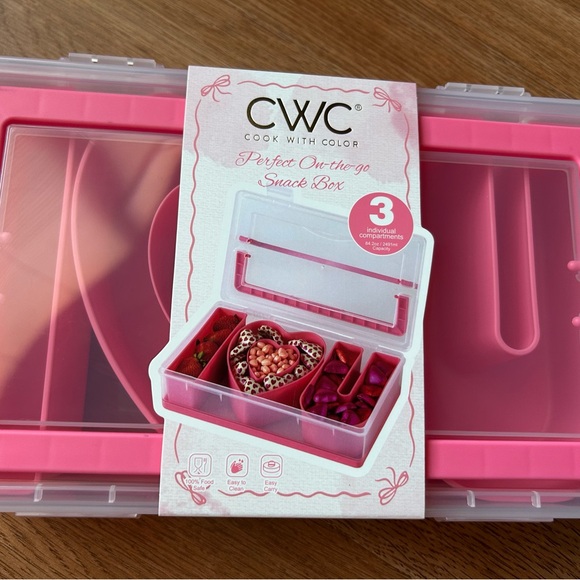 Snackle boxes goods for holing snacks - Picture 2 of 3